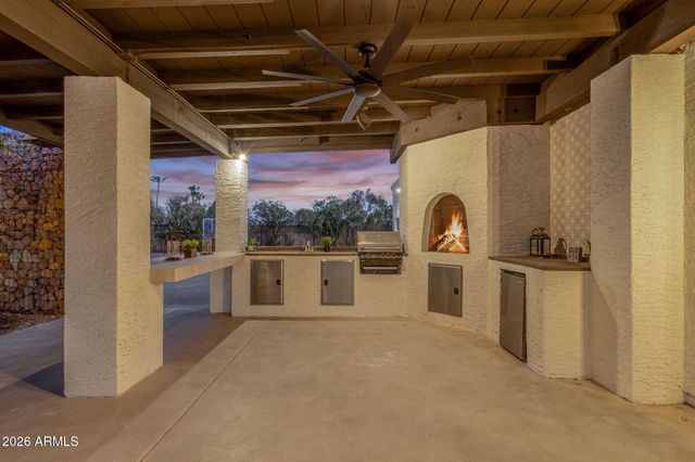 12210 N 76TH Place, Scottsdale, AZ 85260