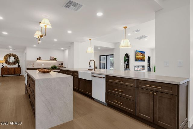 12210 N 76TH Place, Scottsdale, AZ 85260