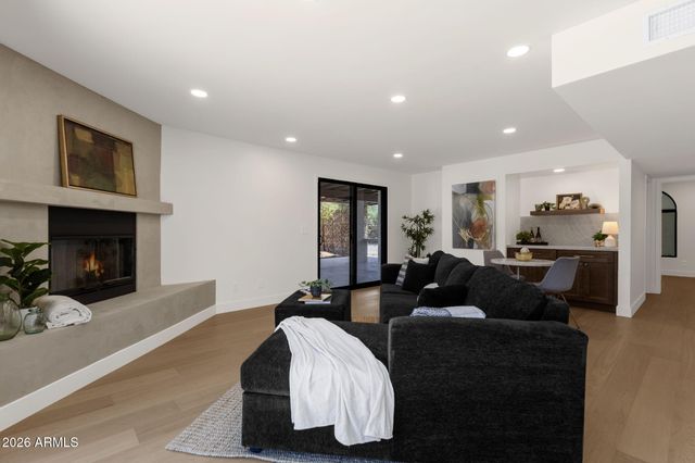 12210 N 76TH Place, Scottsdale, AZ 85260