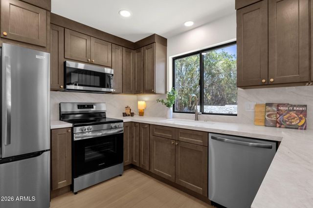 12210 N 76TH Place, Scottsdale, AZ 85260