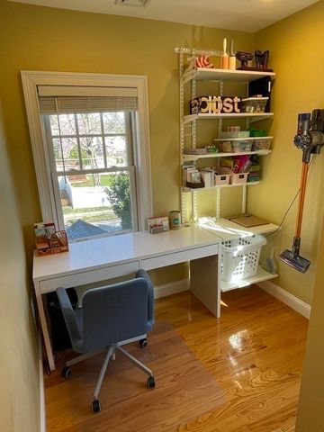 8 Arapahoe Rd -, Newton, MA 02465