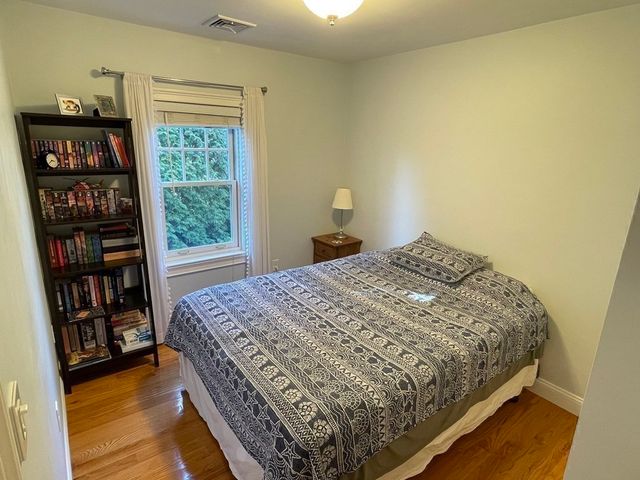 8 Arapahoe Rd -, Newton, MA 02465
