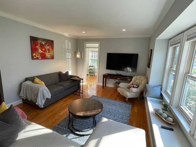 8 Arapahoe Rd -, Newton, MA 02465