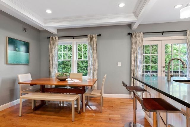 8 Arapahoe Rd -, Newton, MA 02465