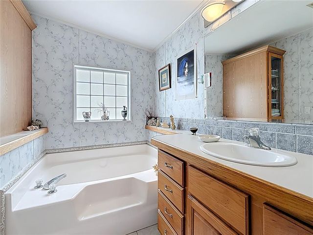 7880 54TH AVENUE N 77, St Petersburg, FL 33709