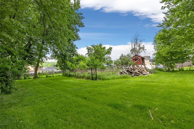356 East Post Road SE, Cedar Rapids, IA 52403