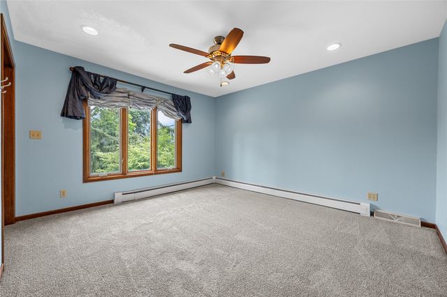 356 East Post Road SE, Cedar Rapids, IA 52403