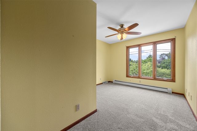 356 East Post Road SE, Cedar Rapids, IA 52403