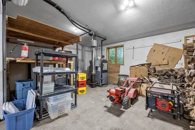 356 East Post Road SE, Cedar Rapids, IA 52403