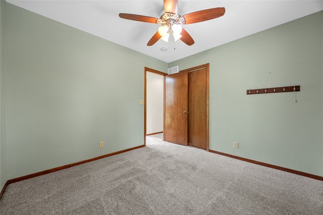 356 East Post Road SE, Cedar Rapids, IA 52403