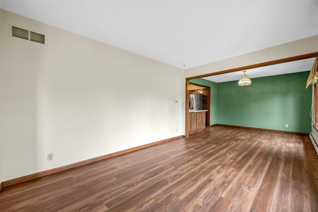 356 East Post Road SE, Cedar Rapids, IA 52403
