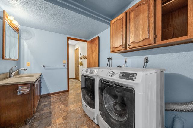 356 East Post Road SE, Cedar Rapids, IA 52403