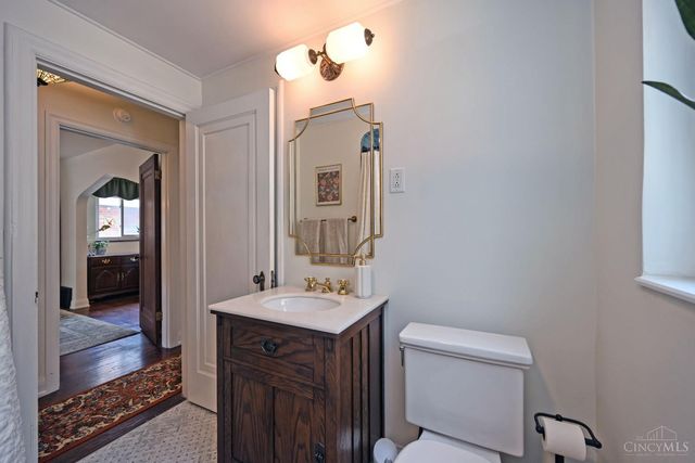 6908 Palmetto Street, Cincinnati, OH 45227