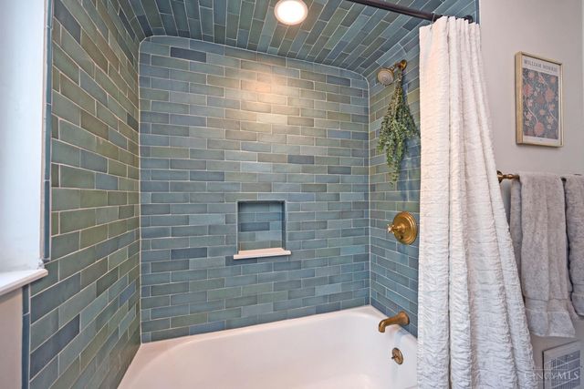 6908 Palmetto Street, Cincinnati, OH 45227