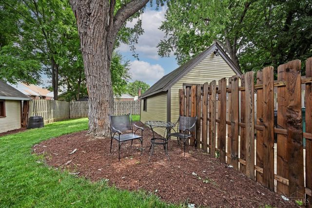6908 Palmetto Street, Cincinnati, OH 45227