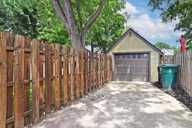 6908 Palmetto Street, Cincinnati, OH 45227
