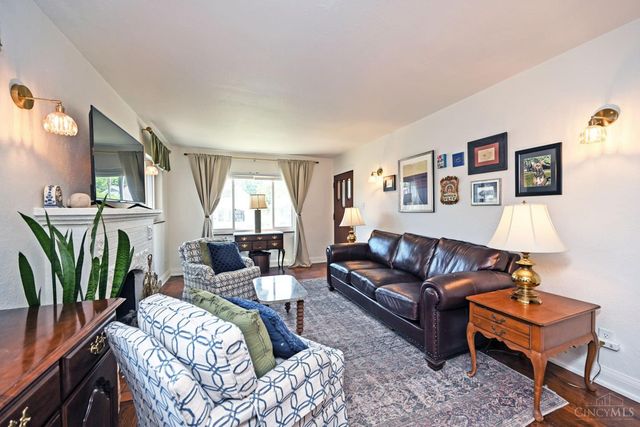 6908 Palmetto Street, Cincinnati, OH 45227