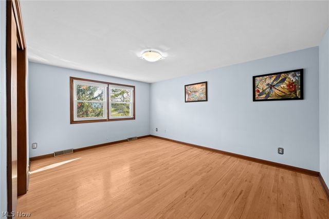 3020 Thunderbird Drive, Poland, OH 44514