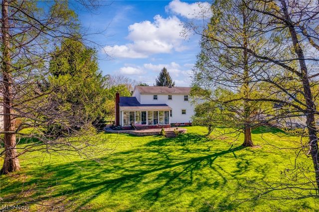 3020 Thunderbird Drive, Poland, OH 44514