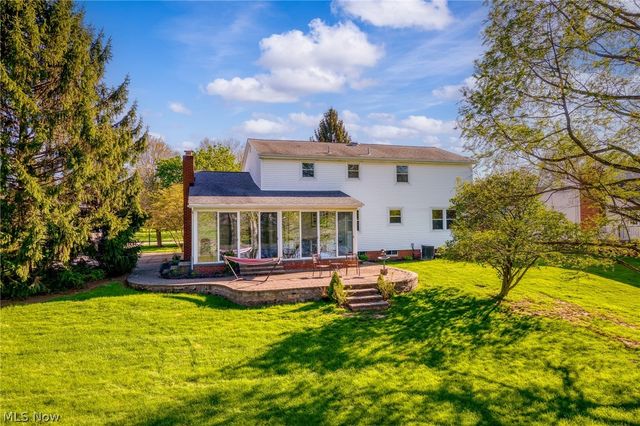3020 Thunderbird Drive, Poland, OH 44514