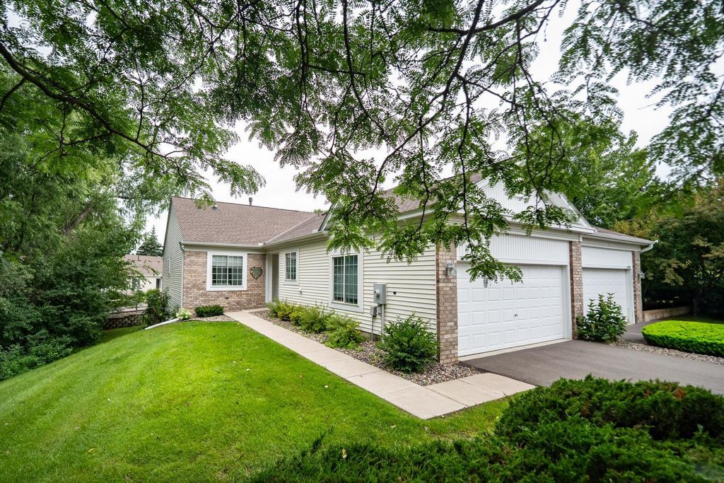 18523 Orchard Trail, Lakeville, MN 55044