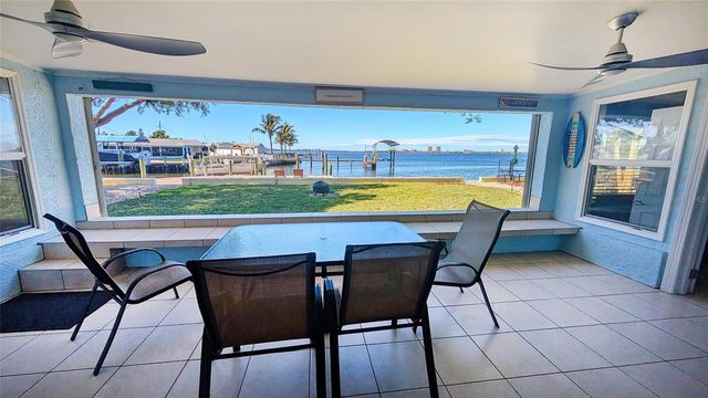 218 22ND STREET NE, Bradenton, FL 34208