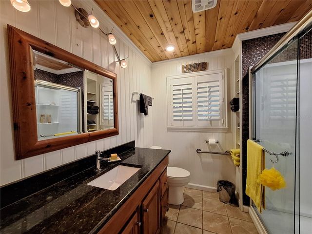 218 22ND STREET NE, Bradenton, FL 34208