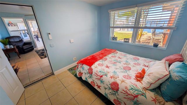 218 22ND STREET NE, Bradenton, FL 34208