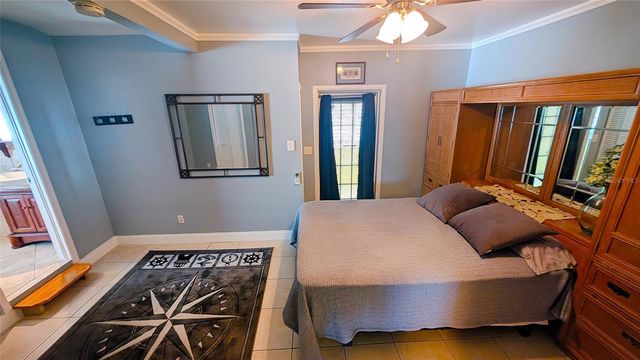 218 22ND STREET NE, Bradenton, FL 34208