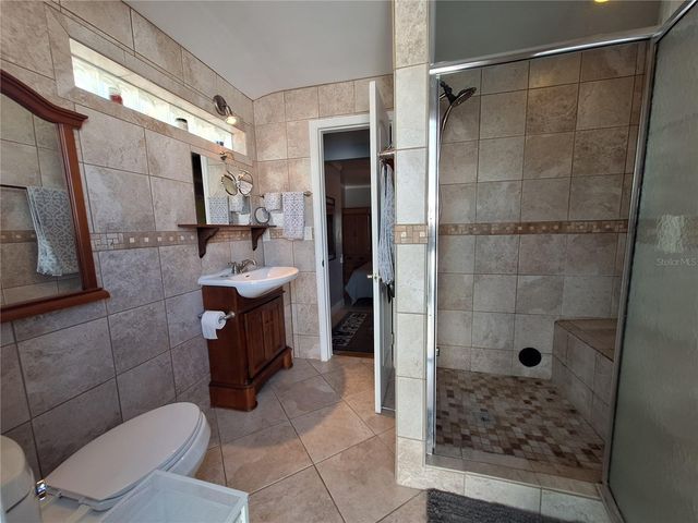 218 22ND STREET NE, Bradenton, FL 34208