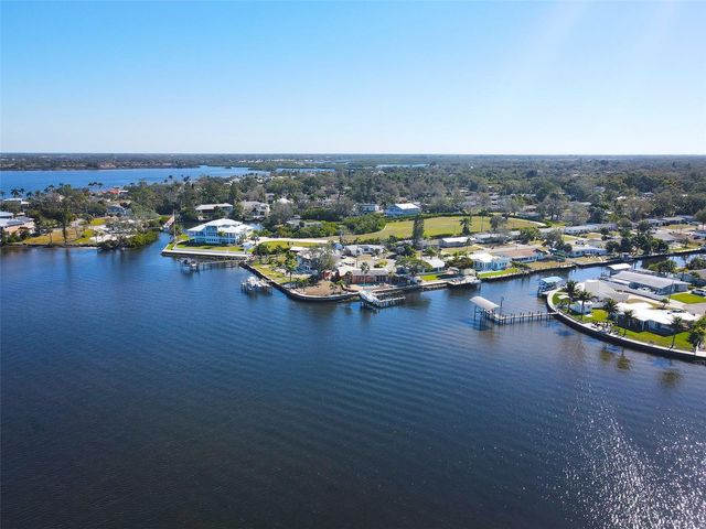 218 22ND STREET NE, Bradenton, FL 34208