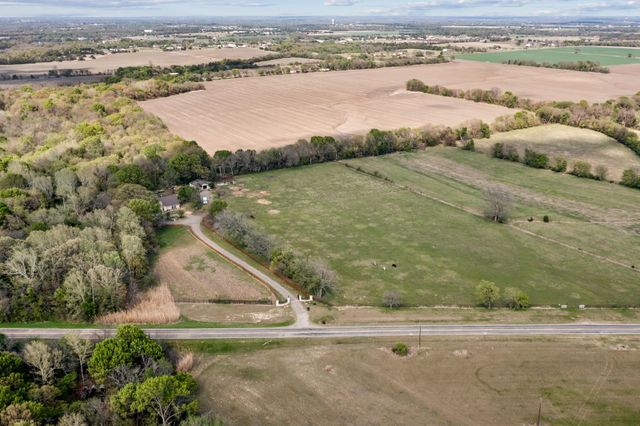 3633 Fm 3133, Van Alstyne, TX 75495