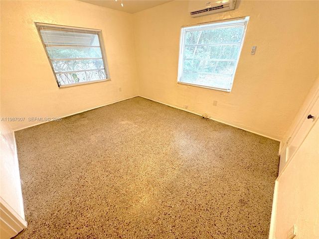 501 SE 12th Ct 1-2, Fort Lauderdale, FL 33316