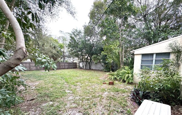 501 SE 12th Ct 1-2, Fort Lauderdale, FL 33316