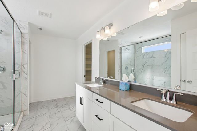 325 Middleton Circle, Westfield, IN 46074