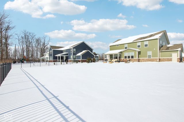 325 Middleton Circle, Westfield, IN 46074