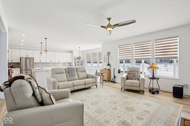 325 Middleton Circle, Westfield, IN 46074