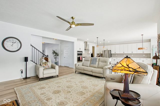 325 Middleton Circle, Westfield, IN 46074