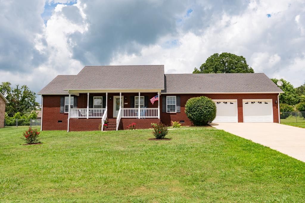 4310 Big Orange Dr, Cookeville, TN 38501