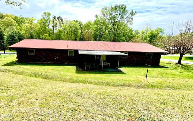 827 Murphy Dr Road, Sevierville, TN 37862