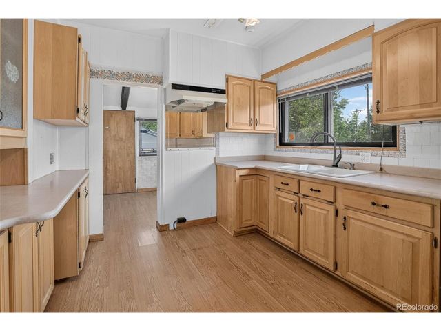 2906 Stuart St, Denver, CO 80212