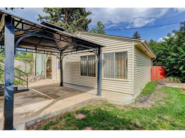 2906 Stuart St, Denver, CO 80212