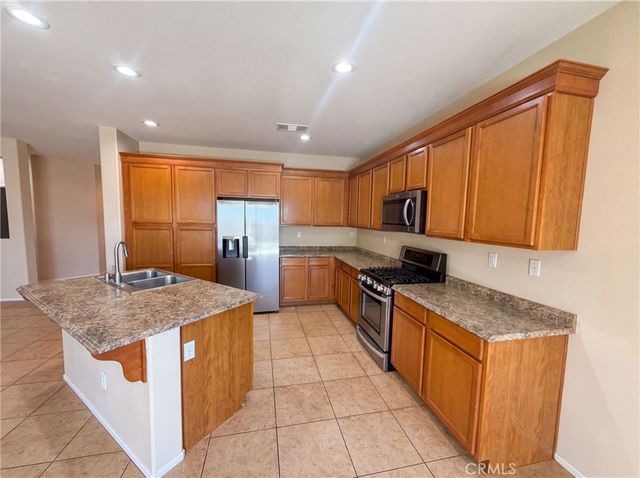 12783 Brandon, Victorville, CA 92392