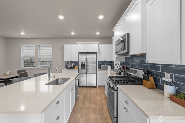 32898 Pine Avenue SE, Black Diamond, WA 98010