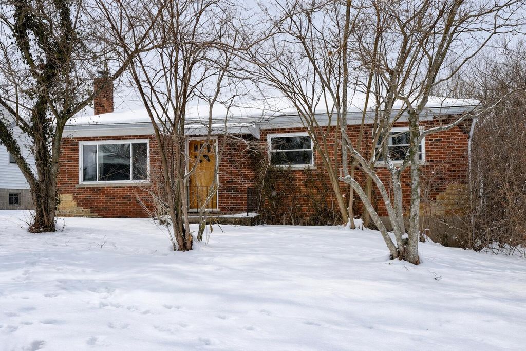 352 Rose Drive, Alexandria, KY 41001