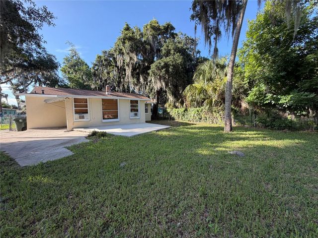 921 WINCHESTER STREET, Daytona Beach, FL 32114