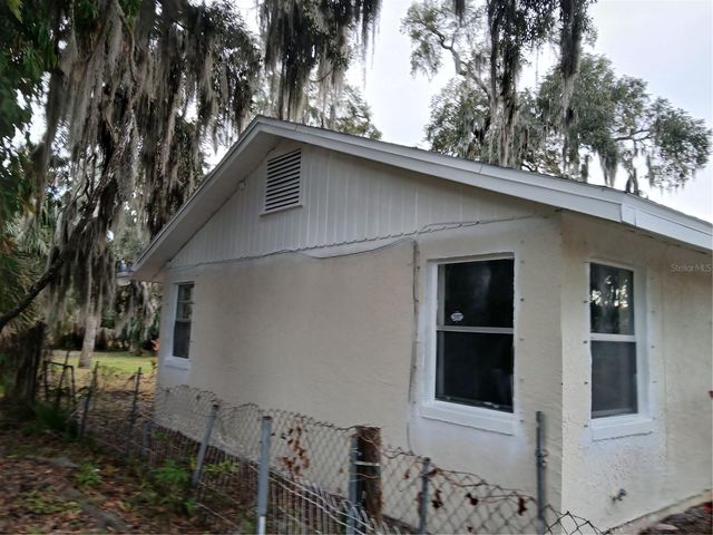 921 WINCHESTER STREET, Daytona Beach, FL 32114
