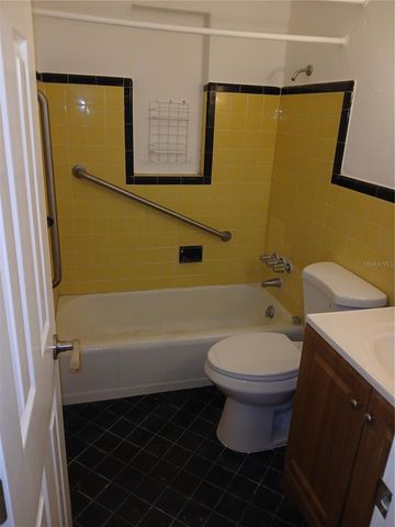 921 WINCHESTER STREET, Daytona Beach, FL 32114