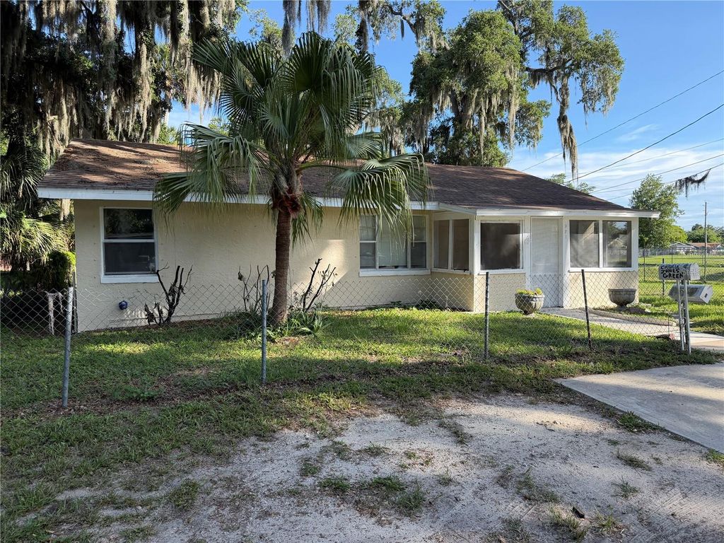 921 WINCHESTER STREET, Daytona Beach, FL 32114