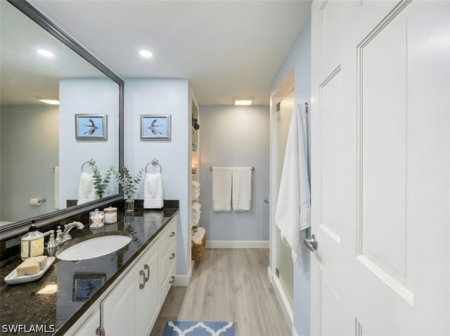 3483 Gulf Shore BLVD N 604, Naples, FL 34103